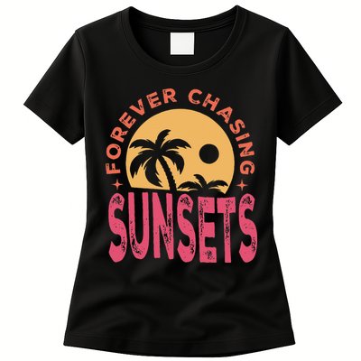 Retro Vintage Forever Chasing Sunsets Summer Vacation Outfit Womens T-Shirt