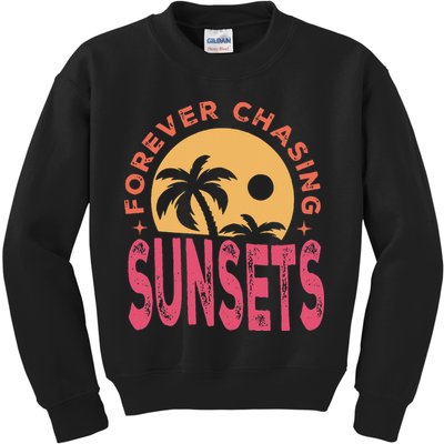 Retro Vintage Forever Chasing Sunsets Summer Vacation Outfit Kids Sweatshirt
