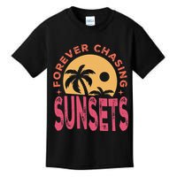 Retro Vintage Forever Chasing Sunsets Summer Vacation Outfit Kids T-Shirt
