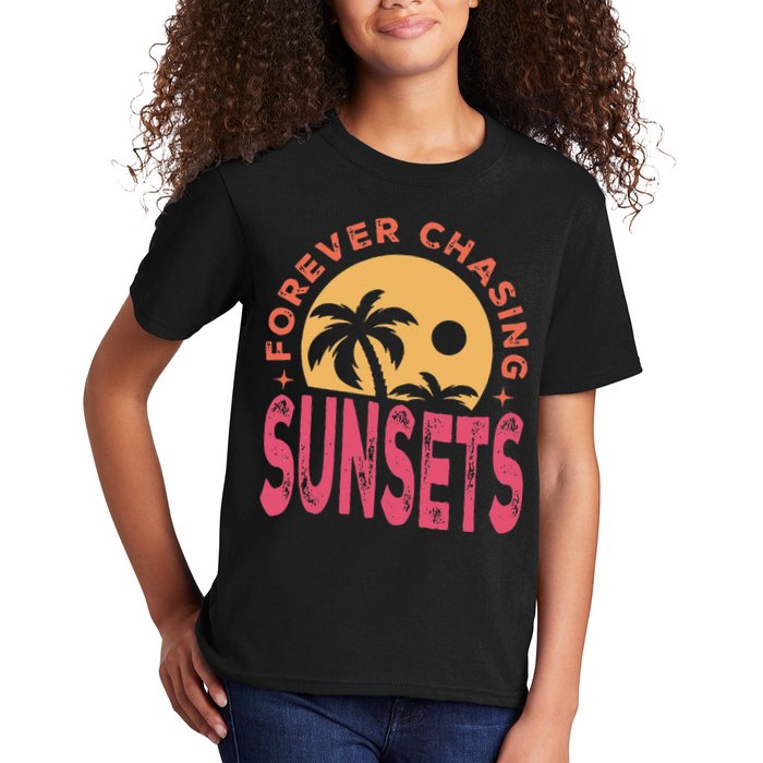 Retro Vintage Forever Chasing Sunsets Summer Vacation Outfit Kids T-Shirt