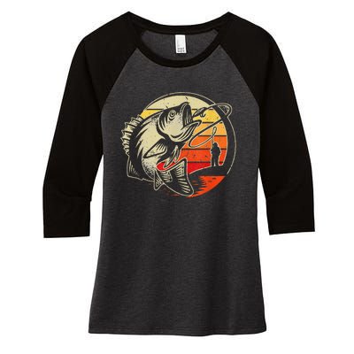 Retro Vintage Fly Fishing Fly Fishermans funny animal Women's Tri-Blend 3/4-Sleeve Raglan Shirt