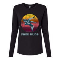 Retro Vintage Faded Cracked 70 80s Style Free Hugs Wrestling Womens Cotton Relaxed Long Sleeve T-Shirt