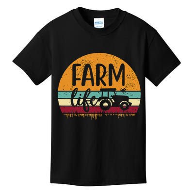 Retro Vintage Farm Life Farming Tractor Family Farmer Kids T-Shirt