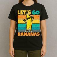 Retro Vintage Funny Banana Meme Let Go Banana Rocker Bananas T-Shirt