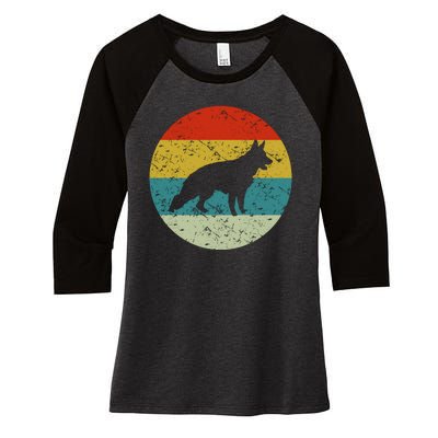 Retro Vintage German Shepherd Women's Tri-Blend 3/4-Sleeve Raglan Shirt