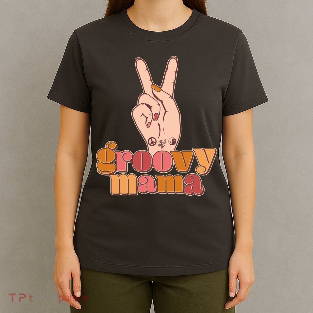 Retro Vintage Groovy Mama Peace Sign T-Shirt