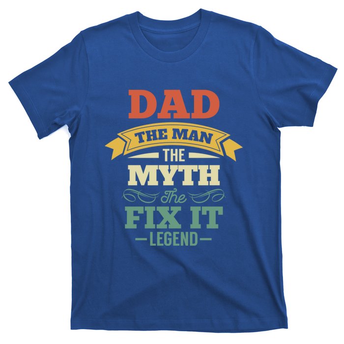 Retro Vintage Handy Dad Funny Gift Mr Fix It Fathers Day Funny Gift T-Shirt