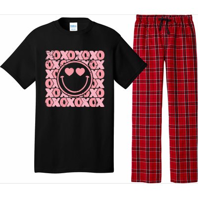 Retro Valentine Heart Xoxo Pajama Set