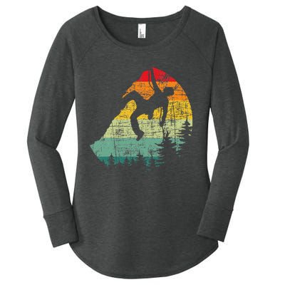 Retro Vintage Mountain Climber Rock Climbing Bouldering Women's Perfect Tri Tunic Long Sleeve Shirt