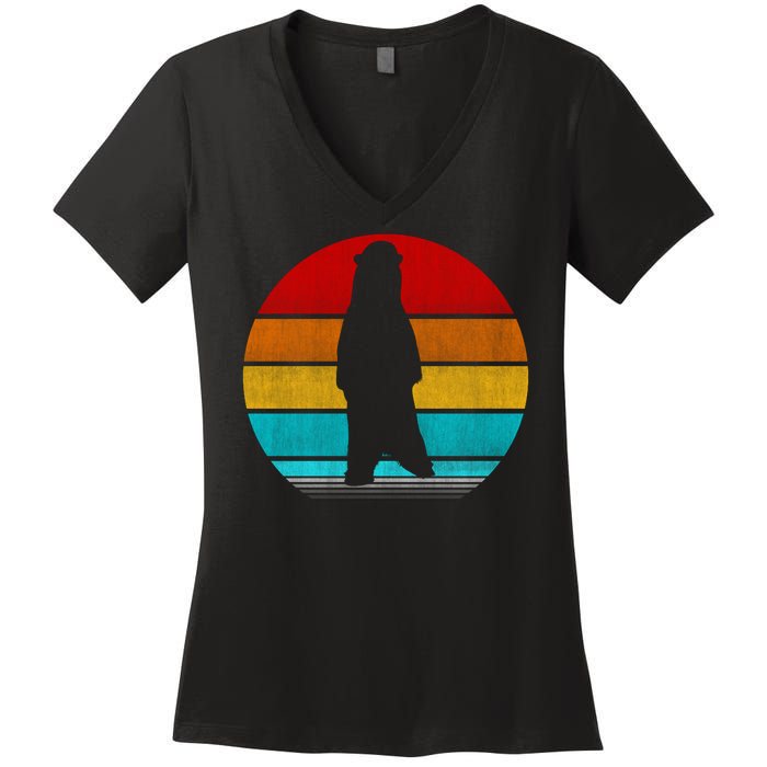 Retro Vintage Polar Bear Women's V-Neck T-Shirt