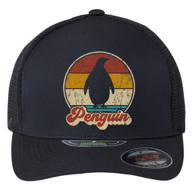 Retro Vintage Penguin Funny Penguin Lover Flexfit Unipanel Trucker Cap