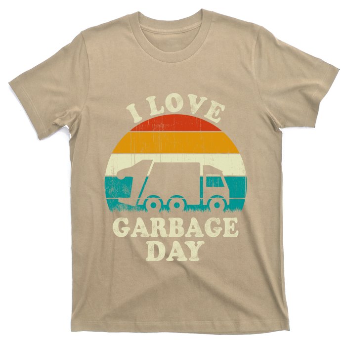 Retro Vintage Recycling Trash I Love Garbage Day Truck Meaningful Gift T-Shirt