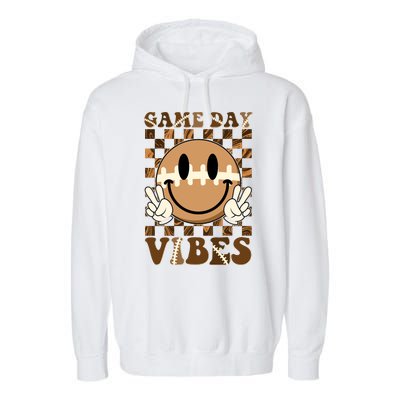 Retro Vintage Smiley Emoji Game Day Vibes Football Sports Fan Garment-Dyed Fleece Hoodie