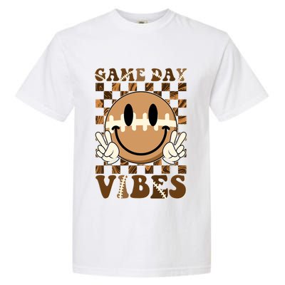 Retro Vintage Smiley Emoji Game Day Vibes Football Sports Fan Garment-Dyed Heavyweight T-Shirt