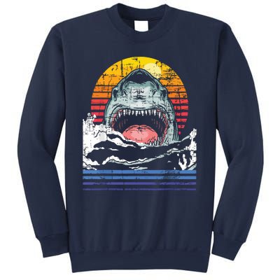 Retro Vintage Shark Marine Biologist Wildlife Shark Lovers Sweatshirt