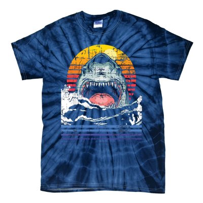 Retro Vintage Shark Marine Biologist Wildlife Shark Lovers Tie-Dye T-Shirt