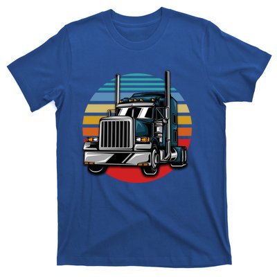 Retro Vintage Trucker Big Rig Semigifttrailer Truck Driver Gift Great Gift T-Shirt