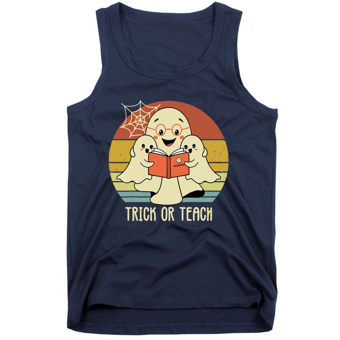 Retro Vintage Trick Or Teach Halloween Teacher Ghost Books Tank Top