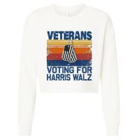 Retro Vintage Veterans Voting For Harris Walz Waltz 2024 Gift Cropped Pullover Crew