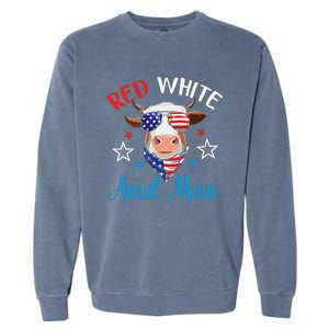 Red White And Moo 4th Of July Cow USA Flag Farmer Patriotic Garment-Dyed Sweatshirt