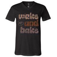 Retro Wake And Bake Funny Sourdough Starter Bread Baking V-Neck T-Shirt