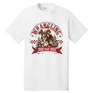 Retro Wrangling Christmas Cheer Cowboy Santa Xmas Holiday Tall T-Shirt