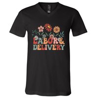 Retro Wildflowers Labor And Delivery Nurse Back To School V-Neck T-Shirt