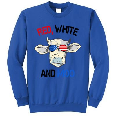 Red White Moo Usa American Cow Patriotic 4th Of July Gift Sweatshirt