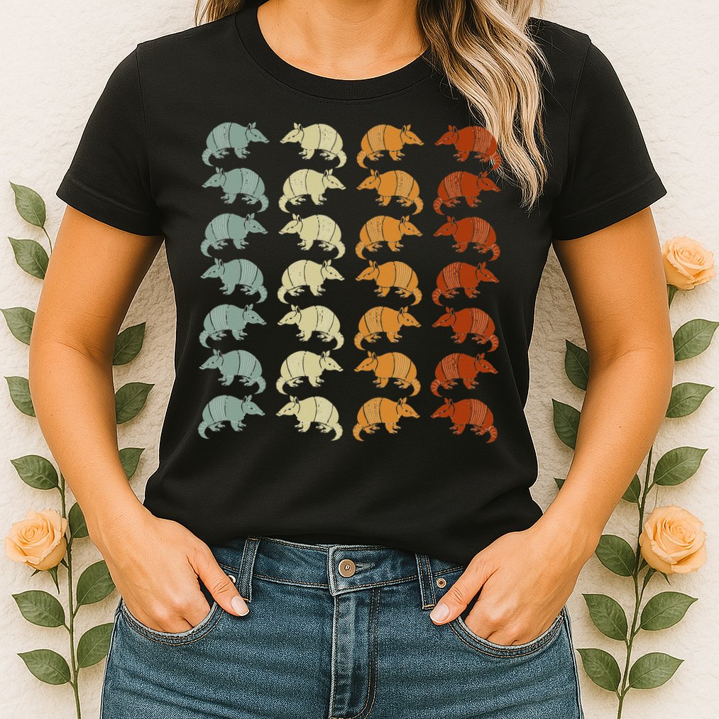Retro Wild Nature Armadillo Lover Animal Armadillo Womens T-Shirt