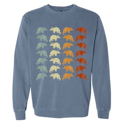 Retro Wild Nature Armadillo Lover Animal Armadillo Garment-Dyed Sweatshirt