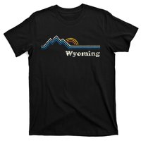 Retro Wyoming Vintage Sunrise Mountains T-Shirt