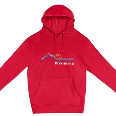 Retro Wyoming Vintage Sunrise Mountains Premium Pullover Hoodie