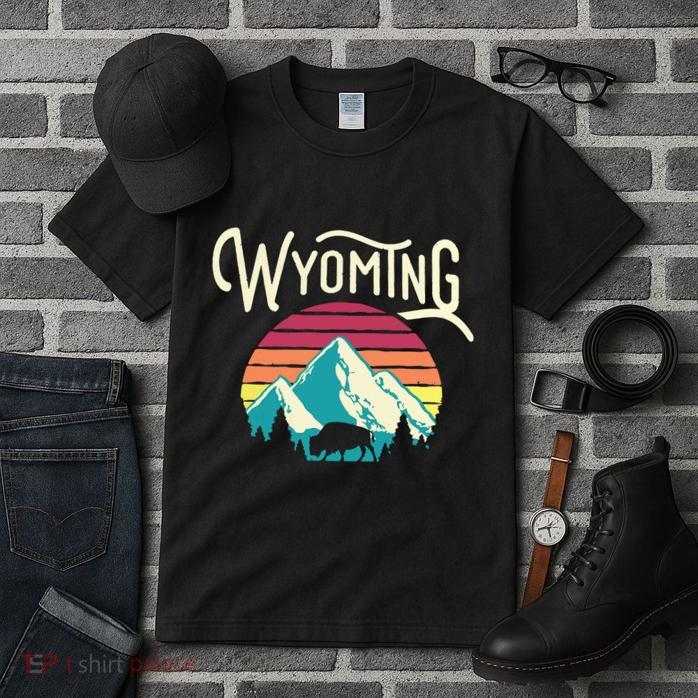 Retro Wyoming WY Mountains State Wildlife Tall T-Shirt
