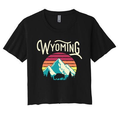 Retro Wyoming WY Mountains State Wildlife Women's Crop Top Tee