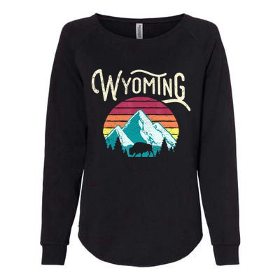 Retro Wyoming, WY Mountains State Wildlife Gift Womens California Wash Sweatshirt