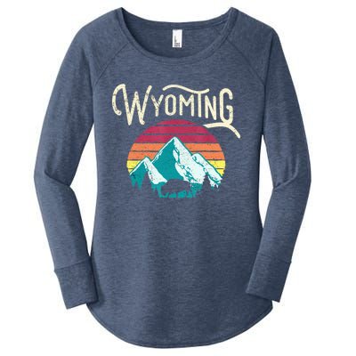 Retro Wyoming, WY Mountains State Wildlife Gift Women's Perfect Tri Tunic Long Sleeve Shirt