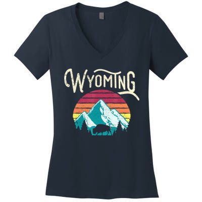 Retro Wyoming, WY Mountains State Wildlife Gift Women's V-Neck T-Shirt