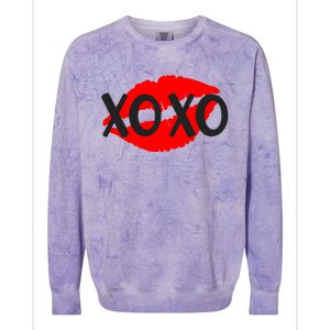 Retro Xoxo Lip Checkered Valentines Day Colorblast Crewneck Sweatshirt