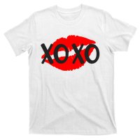 Retro Xoxo Lip Checkered Valentines Day T-Shirt