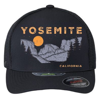 Retro Yosemite Halfdome National Park Vintage Flexfit Unipanel Trucker Cap