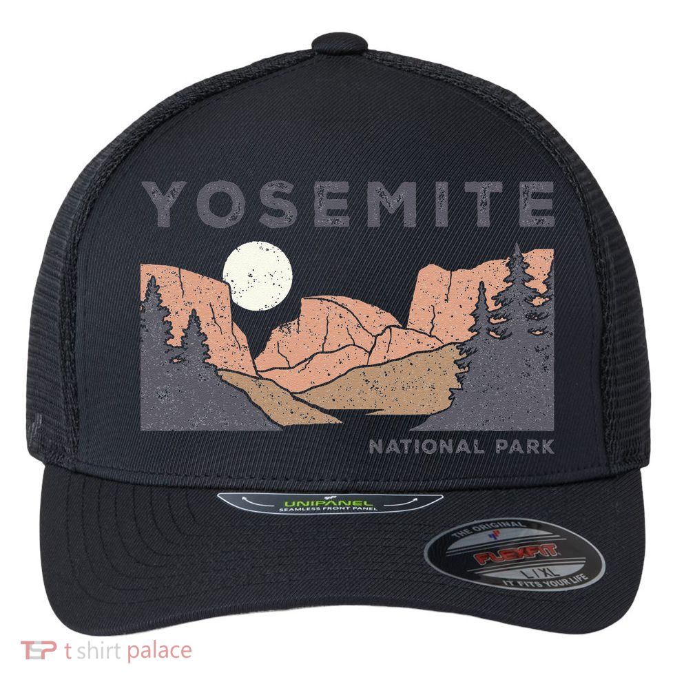 Retro Yosemite Half Dome National Park Vintage Flexfit Unipanel Trucker Cap