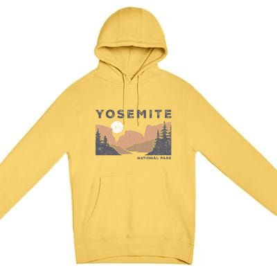 Retro Yosemite Halfdome National Park Premium Pullover Hoodie