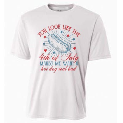 Retro You Look Like The 4th Of July Makes Me Want A Hot Dog Cooling Performance Crew T-Shirt