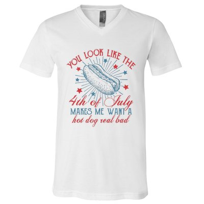 Retro You Look Like The 4th Of July Makes Me Want A Hot Dog V-Neck T-Shirt