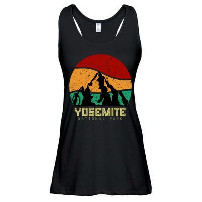 Retro Yosemite National Park Ladies Essential Flowy Tank