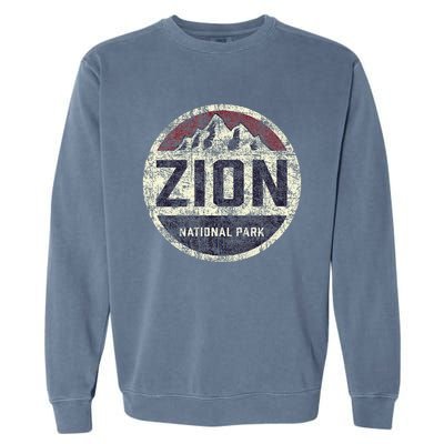 Retro Zion National Park Utah Mountain Hiking Garment-Dyed Sweatshirt