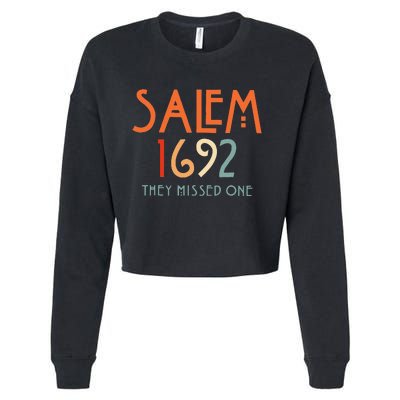 Salem 1692 They Missed One Salem Witch 1692 Halloween Cropped Pullover Crew