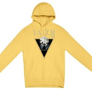 Salem 1692 They Missed One Wicca Witch Trials Moon Gift Premium Pullover Hoodie