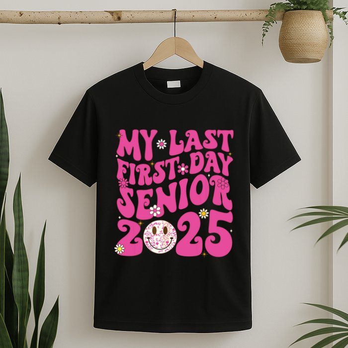 Senior 2025 Class Groovy T-Shirt