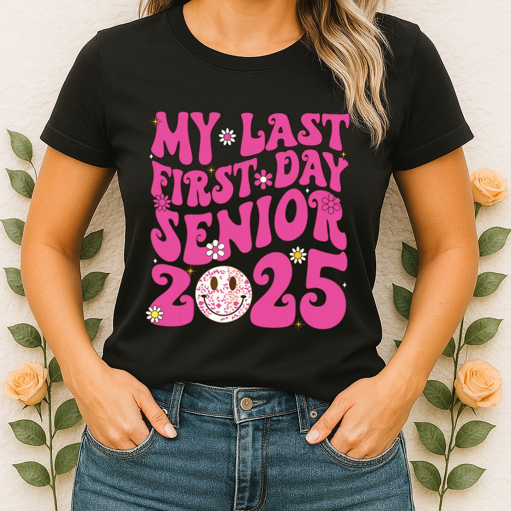 Senior 2025 Class Groovy Womens T-Shirt